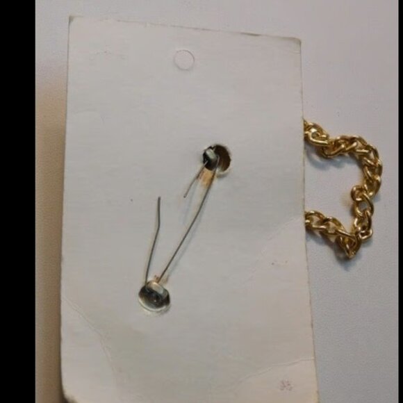 BGE Sewing Buttons Knight on Horse - Picture 4 of 4